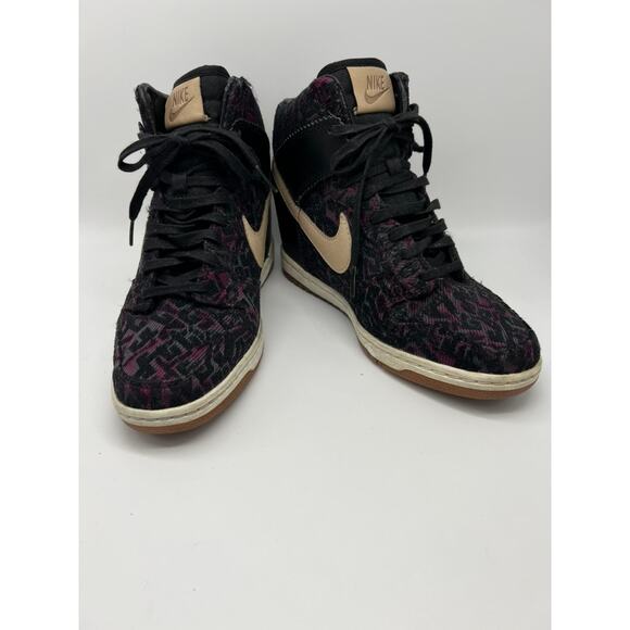 Nike Black and Pink Patterned High-Tops - Picture 1 of 10